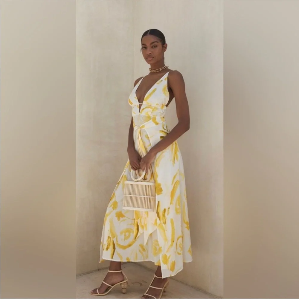 Cult Gaia Chelsea Plunge-Neck Midi Dress In White Silk - Picture 5 of 13